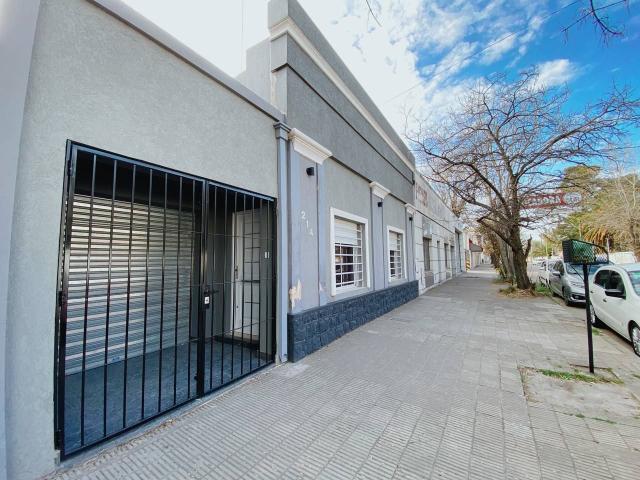 Venta de espectacular Casa 4 ambientes en Bahía Blanca