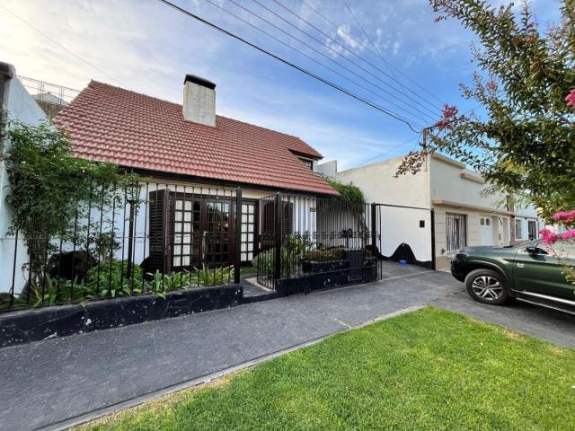 Venta de espectacular Casa 4 ambientes en Balcarce Balcarce