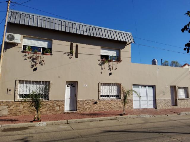 Venta de espectacular Casa 4 ambientes en Concordia