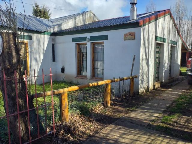 Venta de espectacular Casa 4 ambientes en Corcovado
