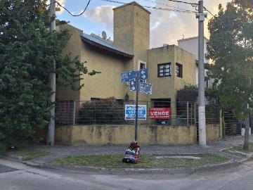 Venta de espectacular Casa 4 ambientes en Córdoba
