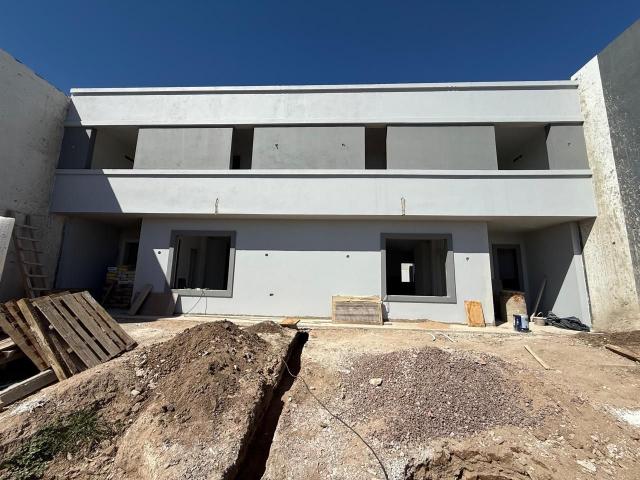 Venta de espectacular Casa 4 ambientes en Córdoba