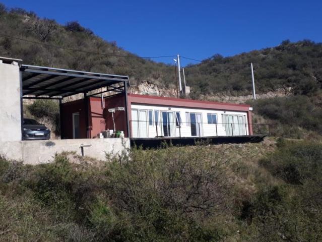 Venta de espectacular Casa 4 ambientes en El Volcán