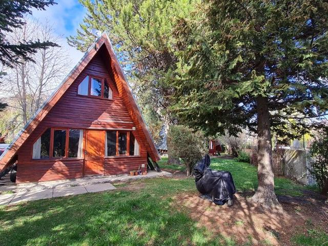 Venta de espectacular Casa 4 ambientes en Esquel