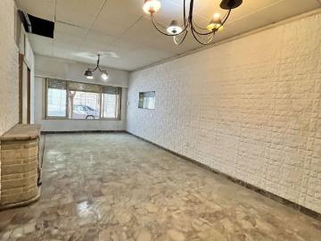 Venta de espectacular Casa 4 ambientes en Flores