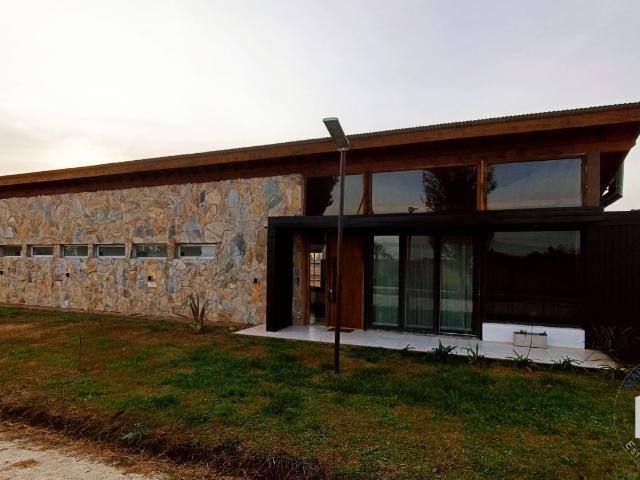Venta de espectacular Casa 4 ambientes en General Madariaga
