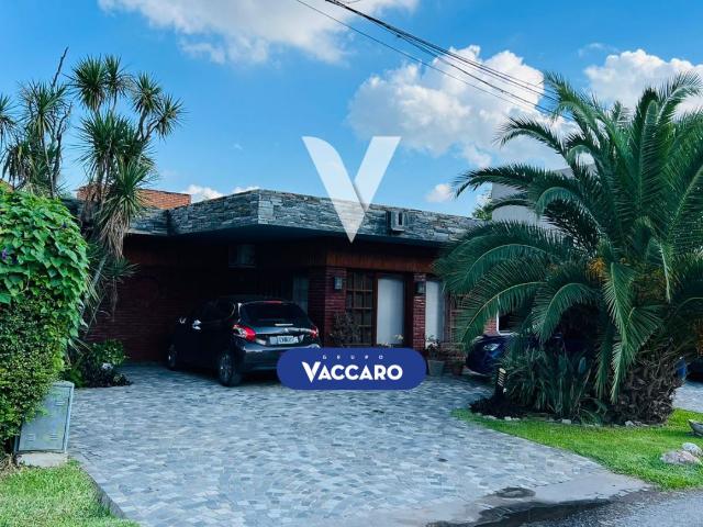 Venta de espectacular Casa 4 ambientes en General Rodríguez