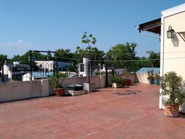 Venta de espectacular Casa 4 ambientes en General San Martín Jose León Suarez