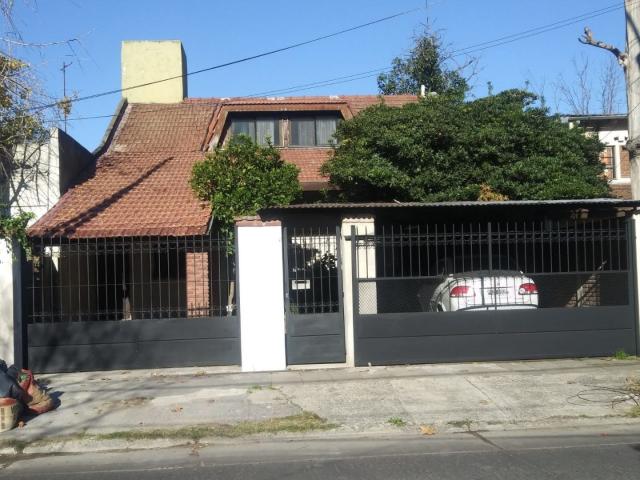 Venta de espectacular Casa 4 ambientes en Hurlingham