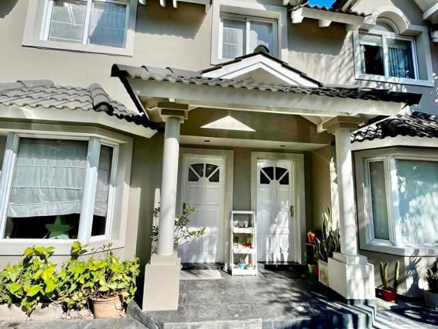 Venta de espectacular Casa 4 ambientes en Ituzaingó Villa Udaondo