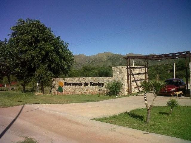 Venta de espectacular Casa 4 ambientes en Juana Koslay