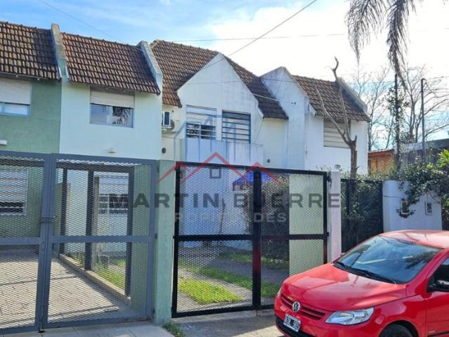 Venta de espectacular Casa 4 ambientes en La Matanza Ciudad Evita