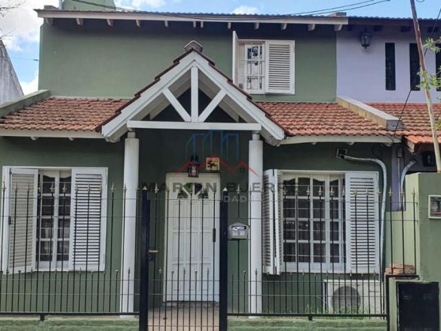 Venta de espectacular Casa 4 ambientes en La Matanza Ciudad Evita