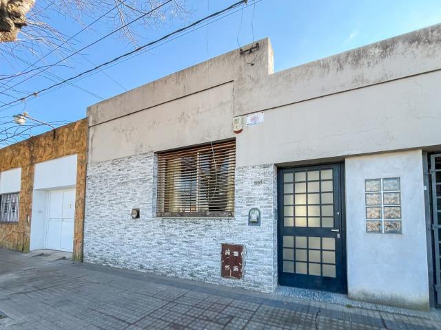 Venta de espectacular Casa 4 ambientes en La Plata