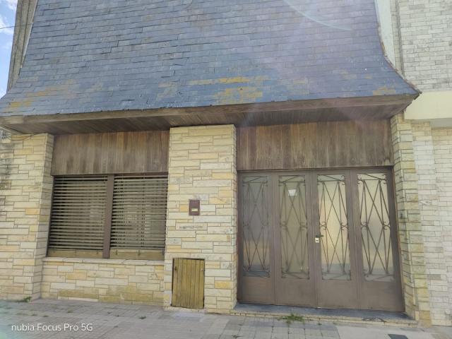 Venta de espectacular Casa 4 ambientes en La Plata
