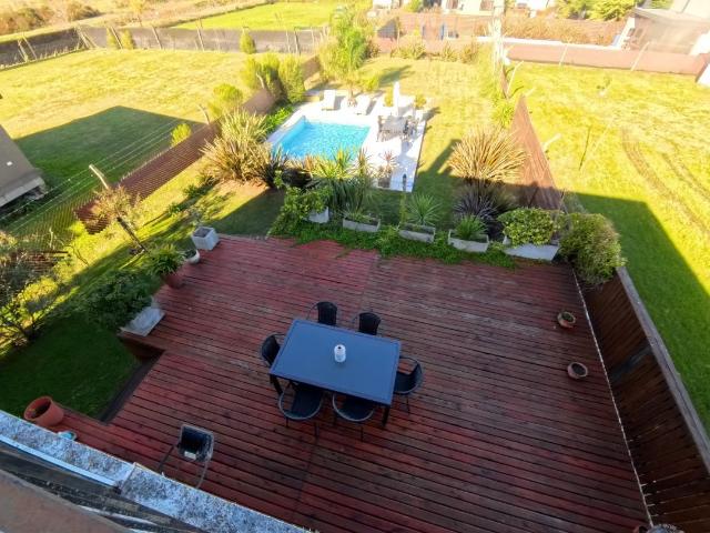 Venta de espectacular Casa 4 ambientes en La Plata Manuel B Gonnet