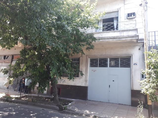 Venta de espectacular Casa 4 ambientes en Lanús Valentín Alsina