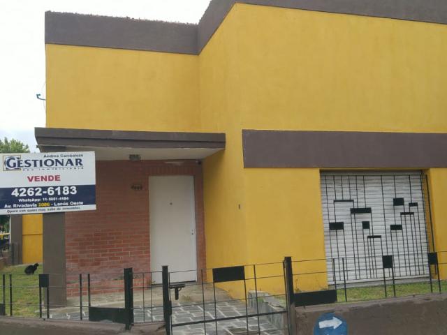 Venta de espectacular Casa 4 ambientes en Lanús Lanús Este