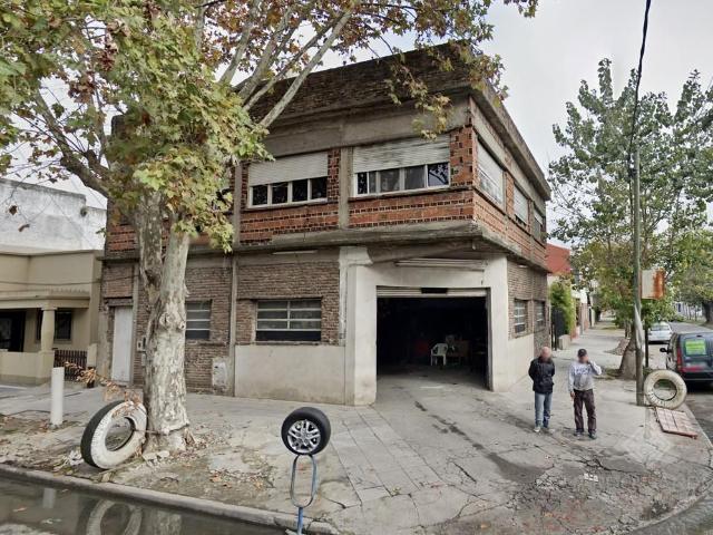 Venta de espectacular Casa 4 ambientes en Lanús Lanús Este