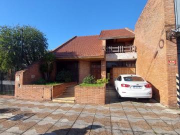 Venta de espectacular Casa 4 ambientes en Lanús Lanús Este