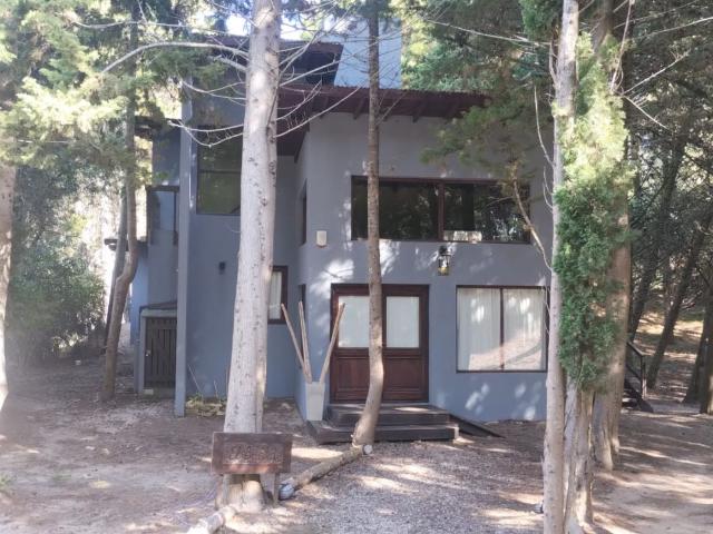 Venta de espectacular Casa 4 ambientes en Mar de las Pampas