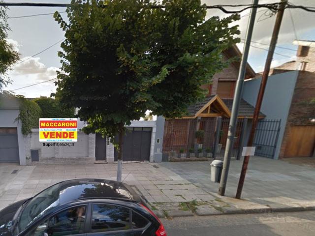 Venta de espectacular Casa 4 ambientes en Mataderos