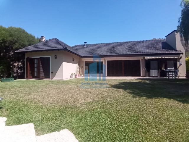 Venta de espectacular Casa 4 ambientes en Moreno