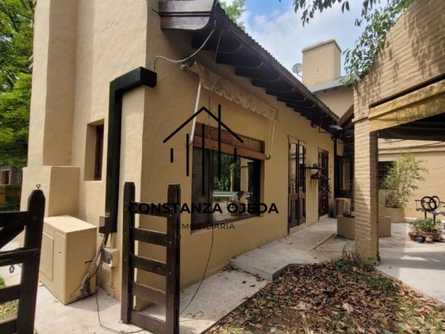 Venta de espectacular Casa 4 ambientes en Moreno