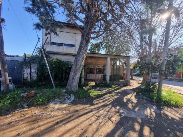 Venta de espectacular Casa 4 ambientes en Moreno Paso del Rey
