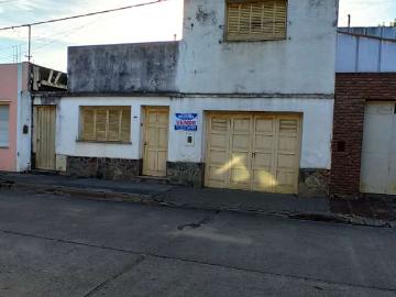 Venta de espectacular Casa 4 ambientes en Nogoyá