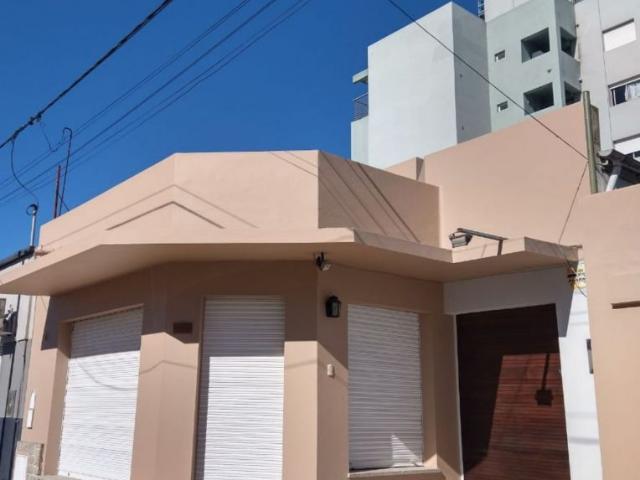 Venta de espectacular Casa 4 ambientes en Olavarría Olavarría