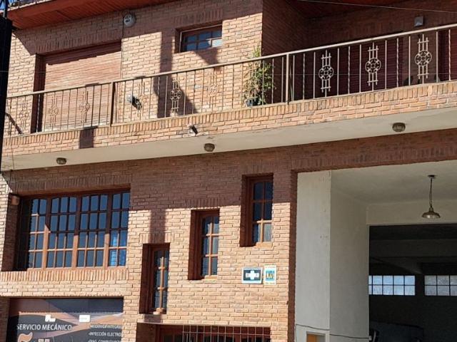 Venta de espectacular Casa 4 ambientes en Olavarría Olavarría