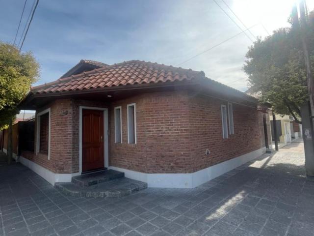 Venta de espectacular Casa 4 ambientes en Olavarría Olavarría