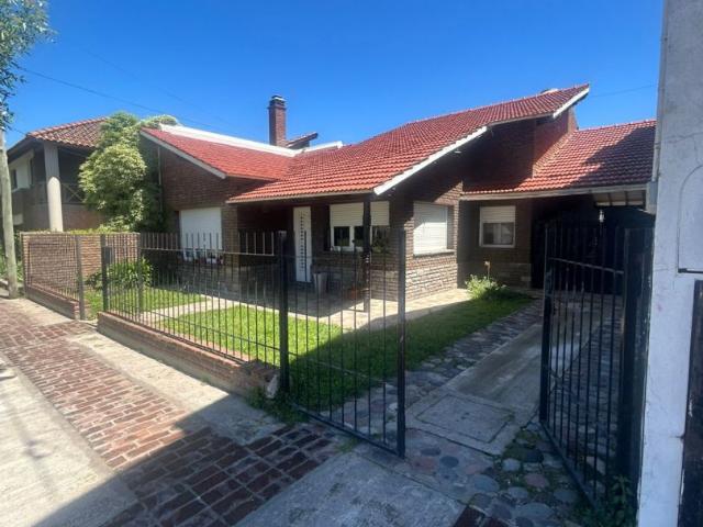 Venta de espectacular Casa 4 ambientes en Olavarría Olavarría