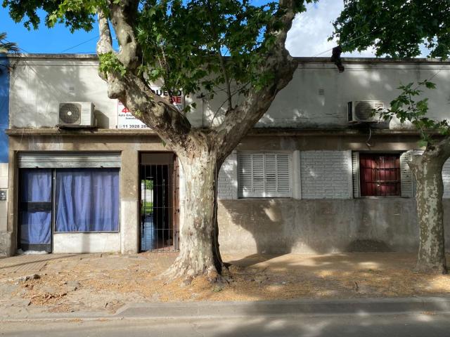 Venta de espectacular Casa 4 ambientes en Pilar