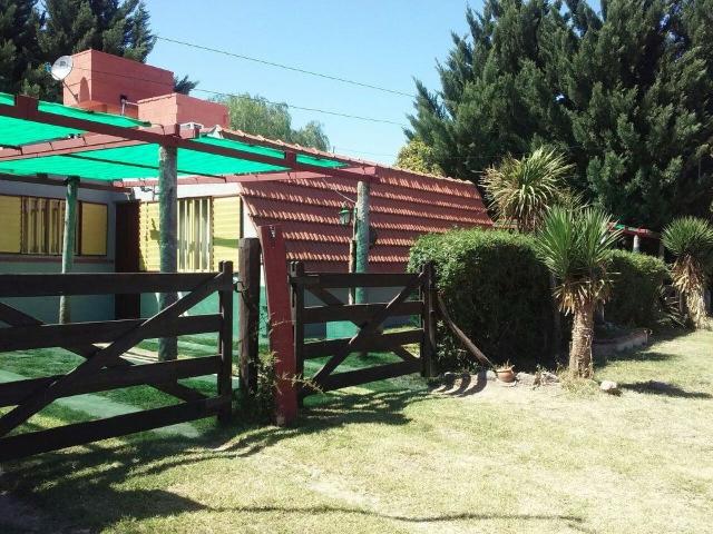 Venta de espectacular Casa 4 ambientes en Potrero de los Funes