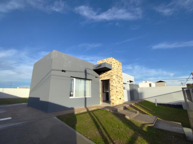Venta de espectacular Casa 4 ambientes en Puerto Madryn