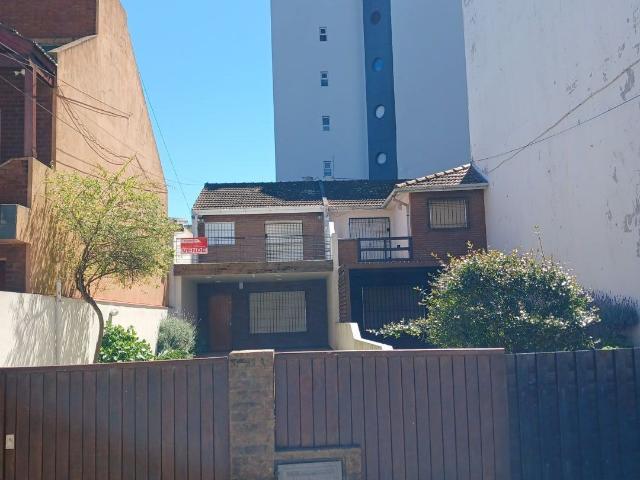 Venta de espectacular Casa 4 ambientes en San Bernardo