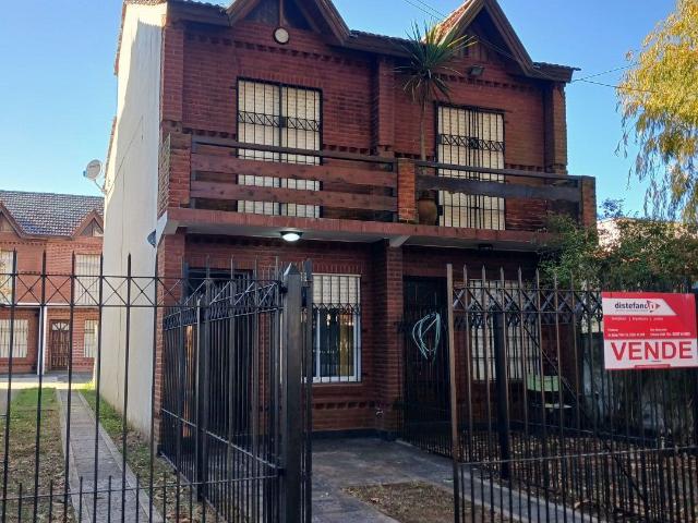 Venta de espectacular Casa 4 ambientes en San Bernardo