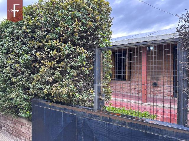 Venta de espectacular Casa 4 ambientes en San Luis