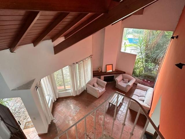 Venta de espectacular Casa 4 ambientes en San Miguel Bella Vista