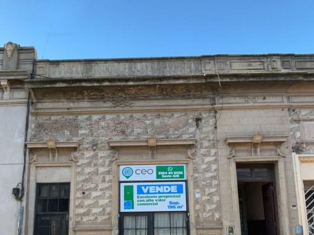 Venta de espectacular Casa 4 ambientes en San Nicolás de los Arroyos