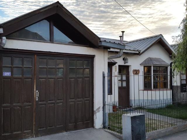 Venta de espectacular Casa 5 o mas ambientes en Esquel