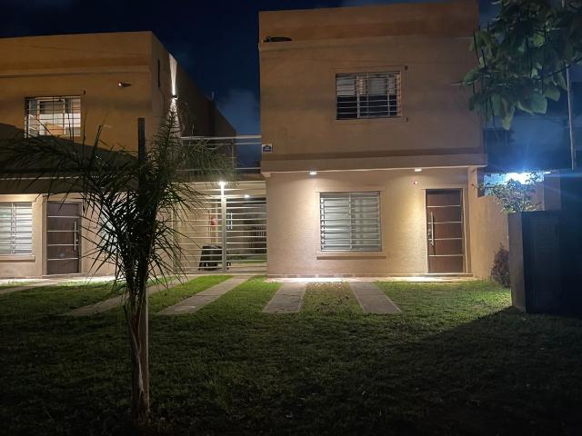 Venta de espectacular Casa 5 o mas ambientes en