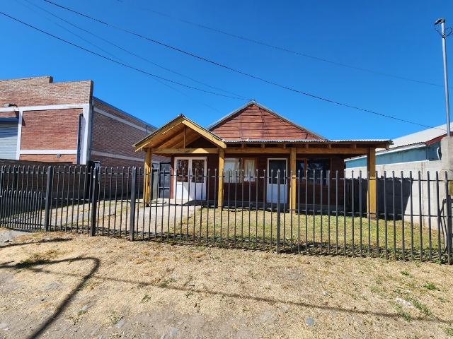 Venta de espectacular Casa 5 o mas ambientes en Trevelín