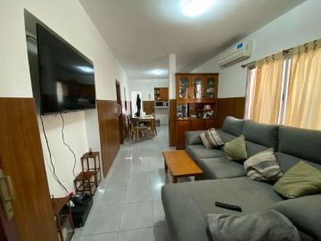 Venta de espectacular Casa 5 o mas ambientes en Tres De Febrero Ciudadela