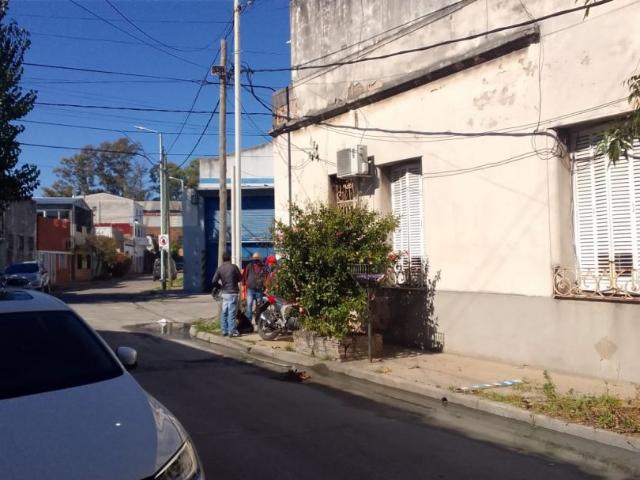 Venta de espectacular Casa 5 o mas ambientes en Avellaneda