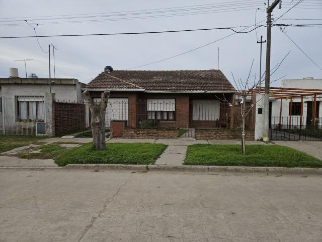 Venta de espectacular Casa 5 o mas ambientes en Balcarce