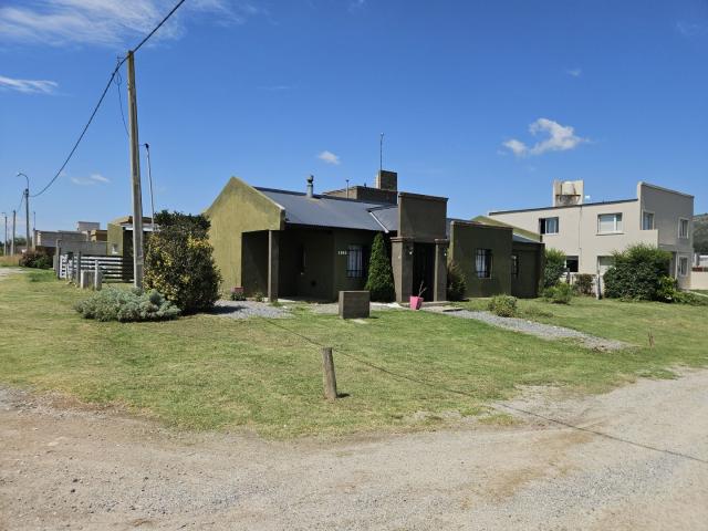 Venta de espectacular Casa 5 o mas ambientes en Balcarce