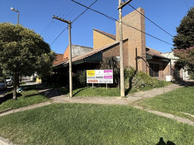 Venta de espectacular Casa 5 o mas ambientes en Balcarce Balcarce